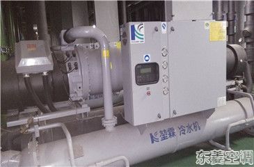 堃霖水冷螺桿機(jī)組維修 堃霖水冷螺桿機(jī)組維修