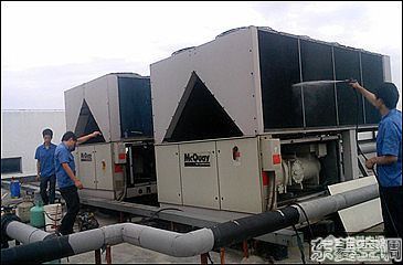 風冷螺桿式冷水機組維護保養 風冷螺桿式冷水機組維護保養